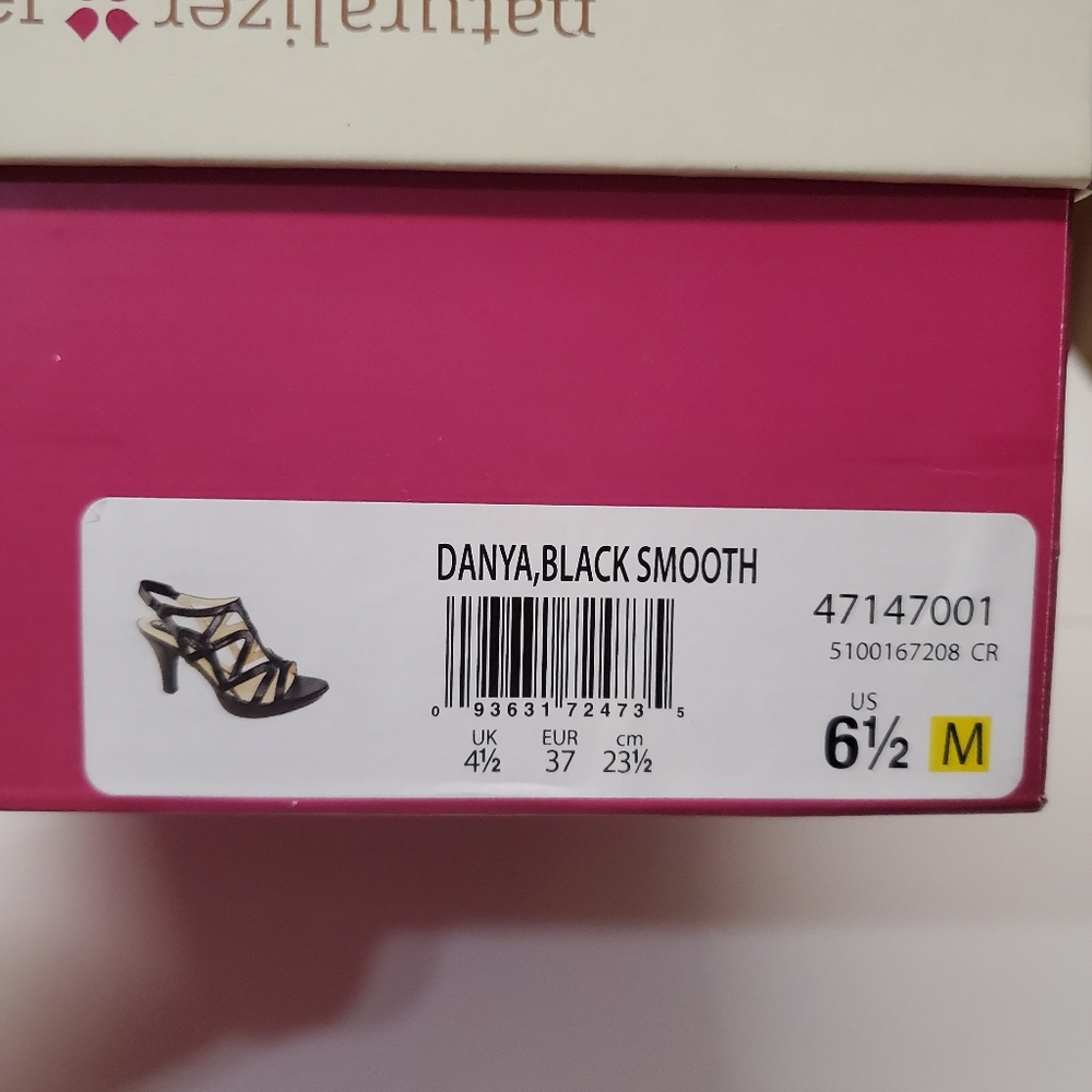 Naturalizer Women's Danya Dress Sandal Black Smooth M - Picture 8 of 10